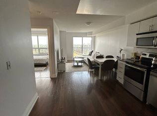 1 De Boers Dr #1109, Toronto, ON M3J 0G6