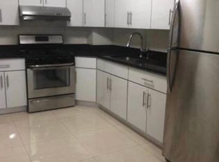 61-05 217th St, Flushing, NY 11364