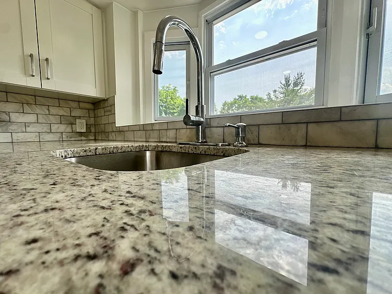 243 Park Ln #2 — Photo 4