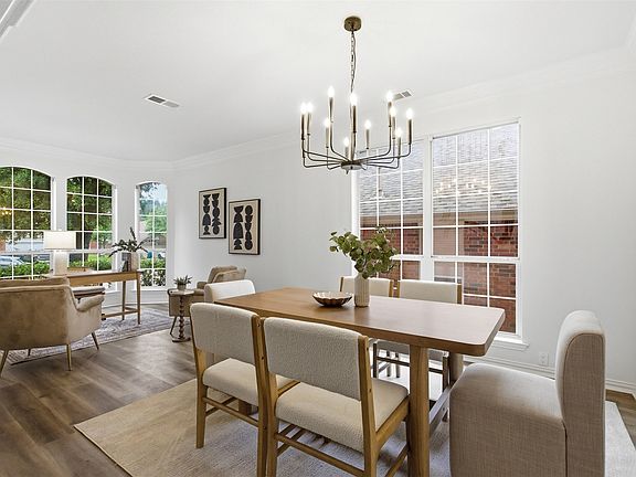 4th image of 2408 High Chapel Ct