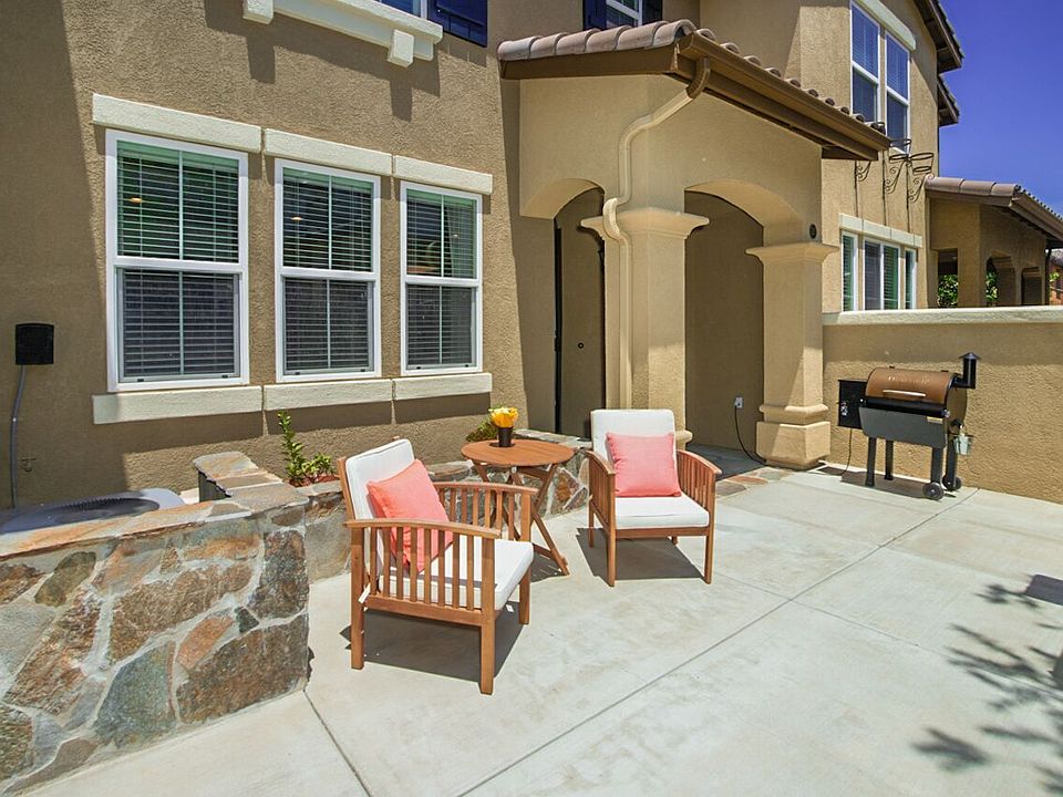 1st image of 10422 Whitcomb Way Unit 110