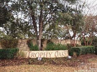 9986 Trophy Oaks Dr, San Antonio, TX 78266