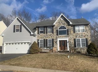 546 Penny Ln, Perkasie, PA 18944