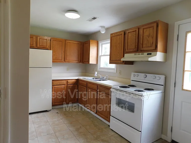581 Prosperity Rd #209 — Photo 9