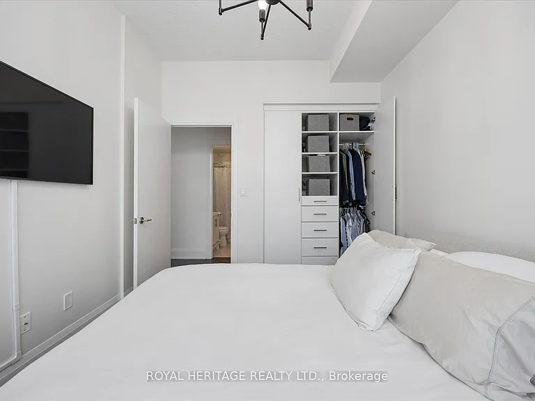 460 Adelaide St E #Penthouse 122 — Photo 26