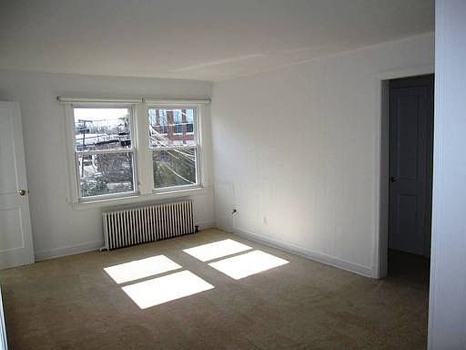 3rd image of 312 Shirley St APT 64