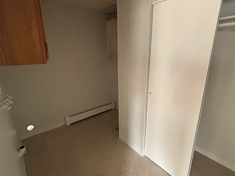 21 Manhan St #2S — Photo 7