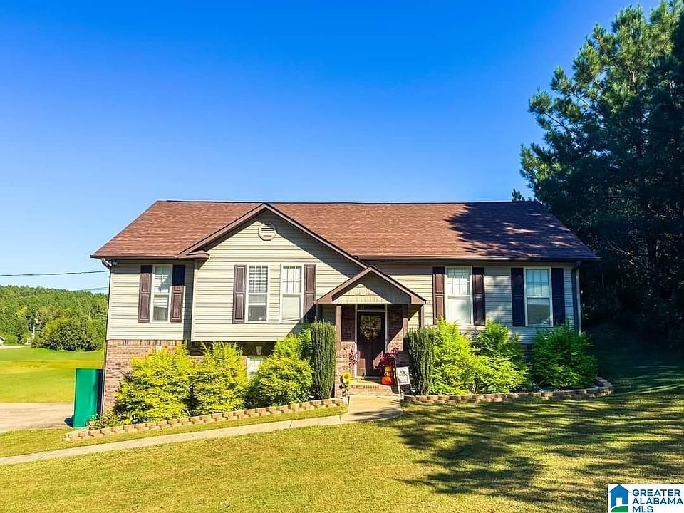 1st image of 690 Starlite Dr