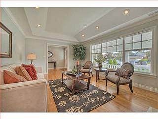 3rd image of 1571 Trevor Dr