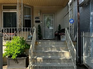 10416 S Avenue L, Chicago, IL