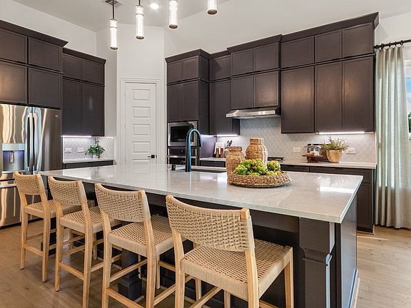 7th image of this home
