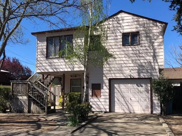 909 North St, Santa Rosa, CA 95404