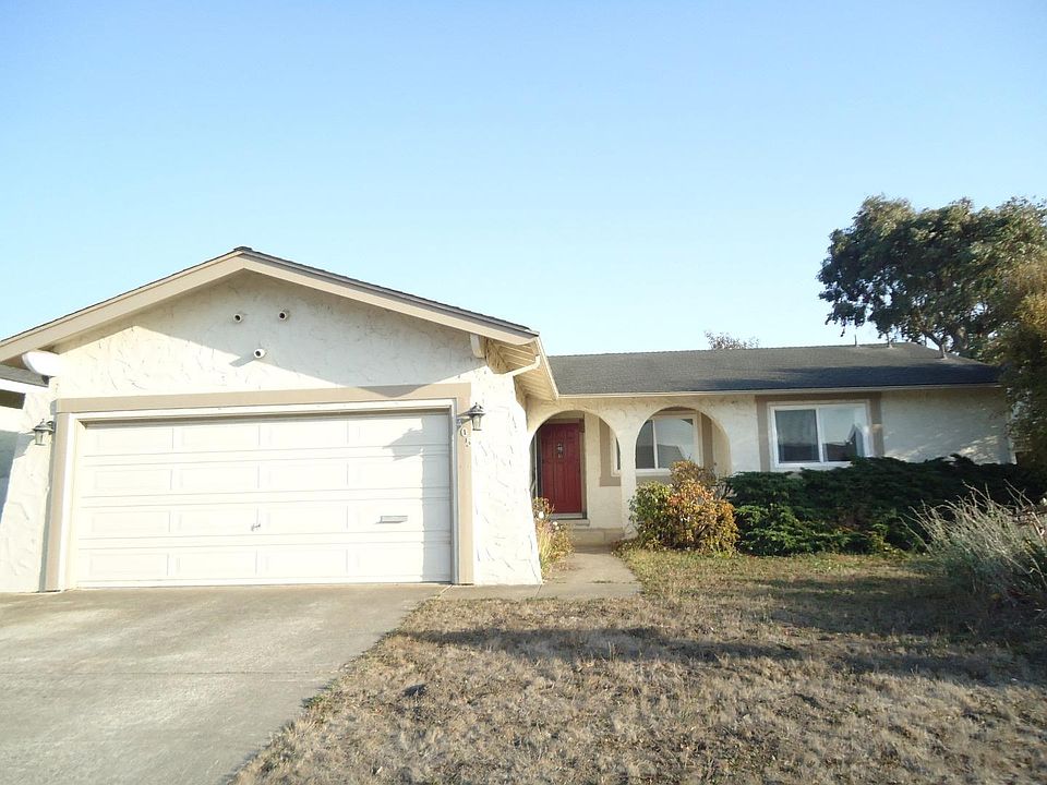 2nd image of 405 Kehoe Ave
