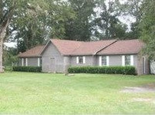 1252 Luke Rd, Ray City, GA 31645