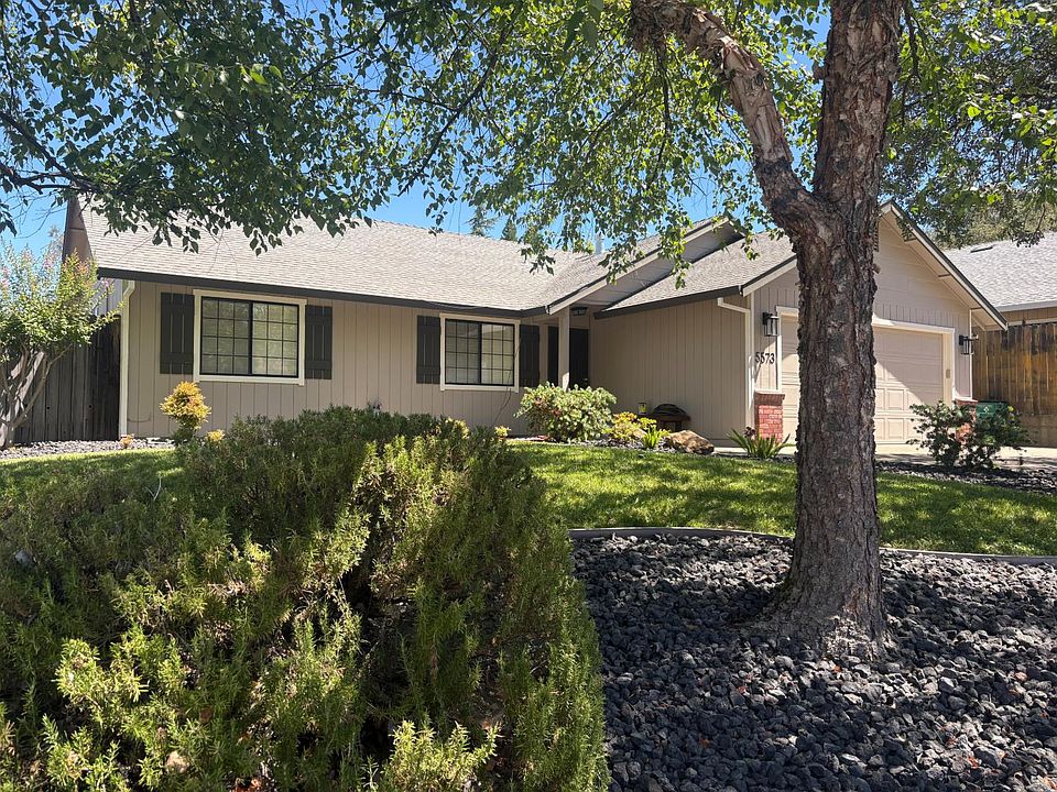 1st image of 5573 Crossbill Ln