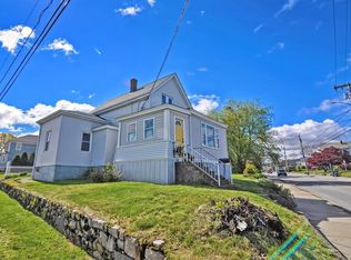 1736 Stafford Rd, Fall River, MA 02721