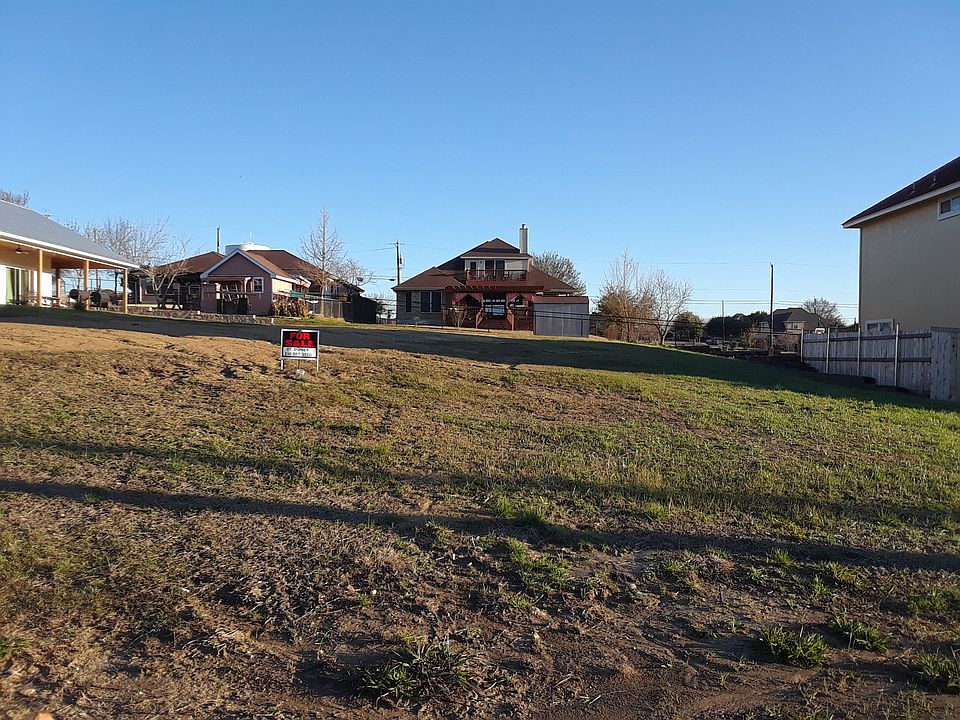 1st image of 7906 Clearwater Blvd