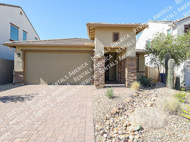 8817 W Luke Ave — Photo 2