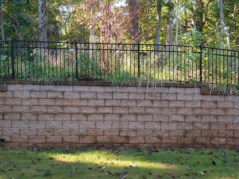 243 Centennial Cir — Photo 48