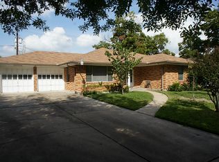 1727 Willowby Dr, Houston, TX 77008