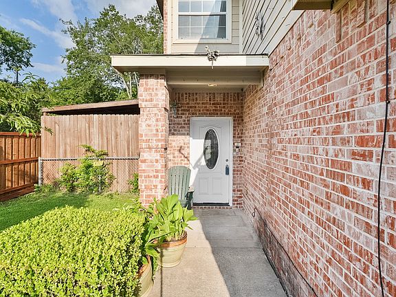 2nd image of 10015 Santa Garza Dr