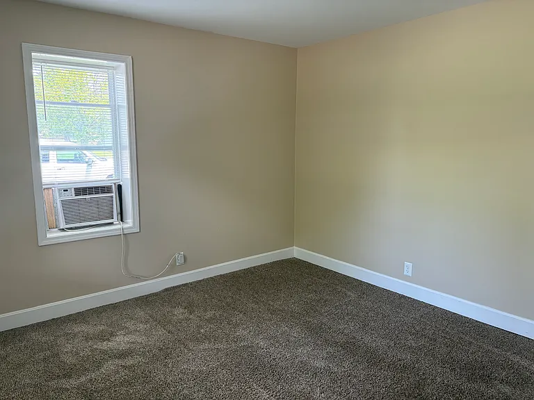 202 S Olive St #A — Photo 5