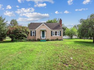 17 Burke Rd, Vernon, CT 06066