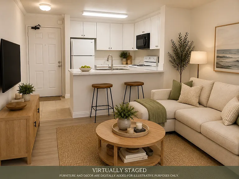 8889 Caminito Plaza Centro #7206 — Photo 4
