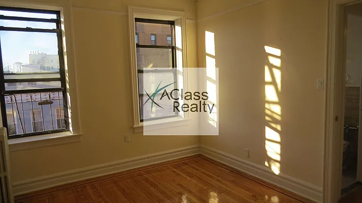 Rented by A Class Realty Corp | media 6