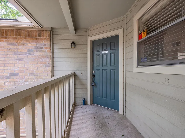 2450 Wickersham Ln #904 — Photo 13