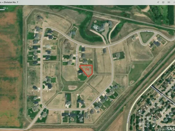 63 Iron Bridge Place, Moose Jaw, SK S6J 0B4