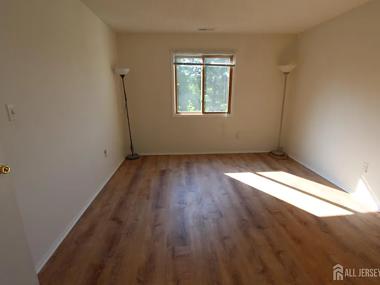1915 Aspen Dr — Photo 12