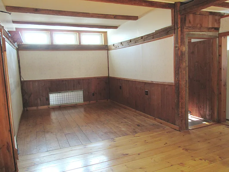 52 Charlonne St #5 — Photo 5