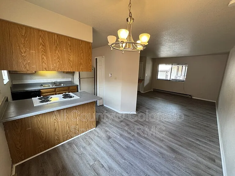 2230 N Weber St #E — Photo 8