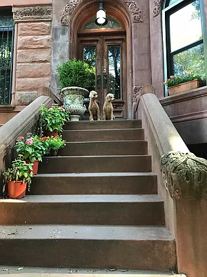 Rented by L.Nelson & Associates | media 7