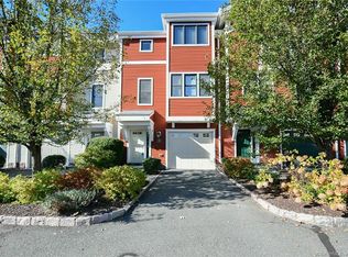 645 Prospect Ave UNIT 7, West Hartford, CT 06105