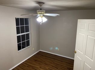 980 W Cleveland St #8, Fayetteville, AR 72701