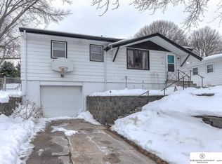 9429 Tomahawk Blvd, Omaha, NE 68134