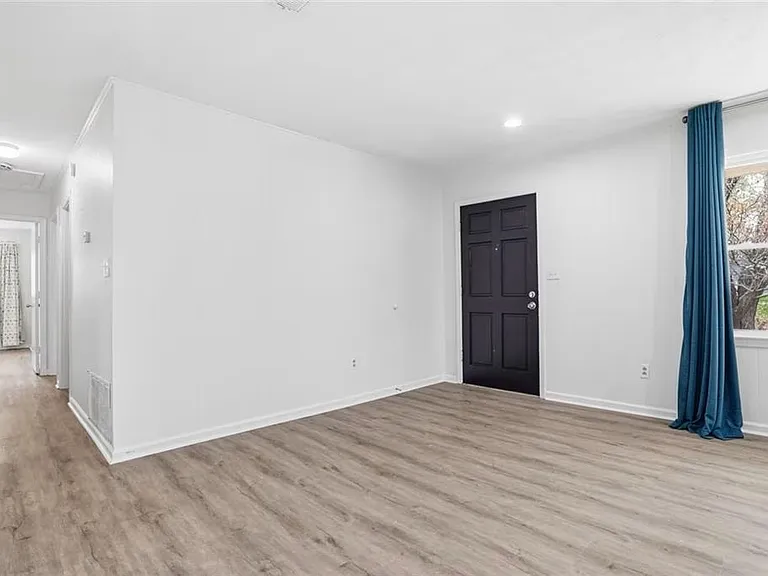 4740 Shady Rest Dr — Photo 14