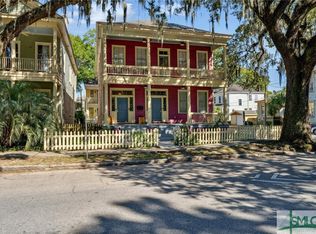 1728 Barnard St, Savannah, GA 31401