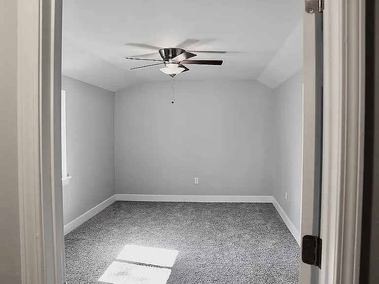 6830 Candyroot Ct — Photo 12