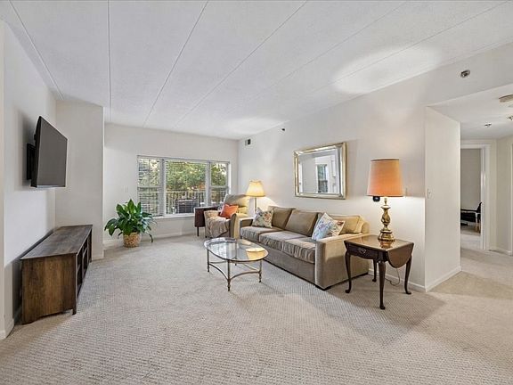 2nd image of 1200 S Prospect Ave Unit 103