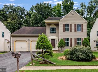 29 Deasy Dr, Newark, DE 19702
