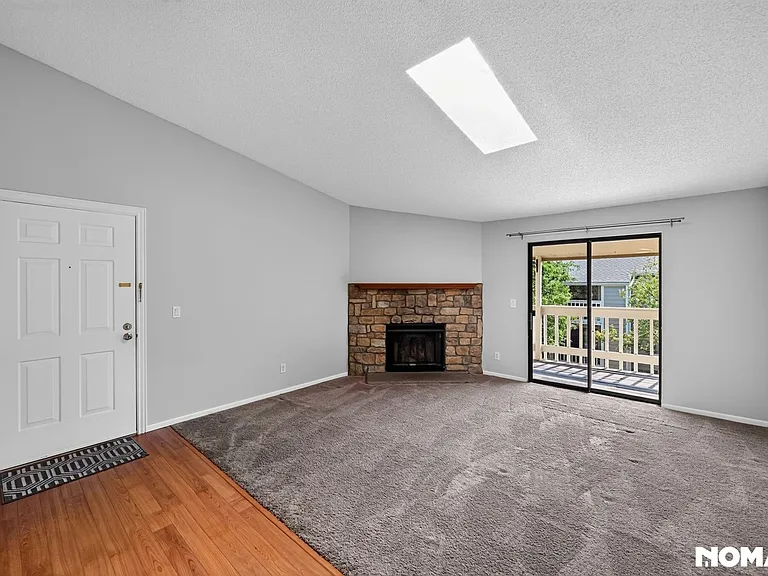 8225 Fairmount Dr #7-203 — Photo 5