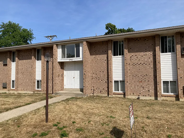2750 Bobbie Pl #2-C — Photo 2