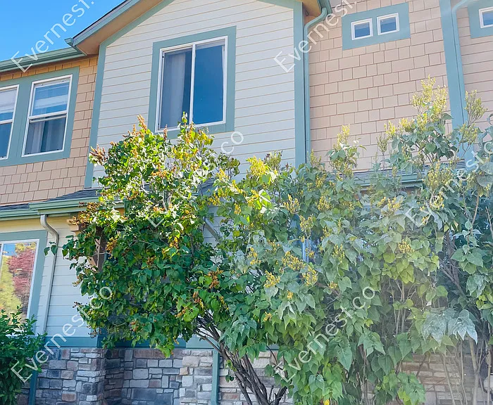 2851 Kansas Dr — Photo 1
