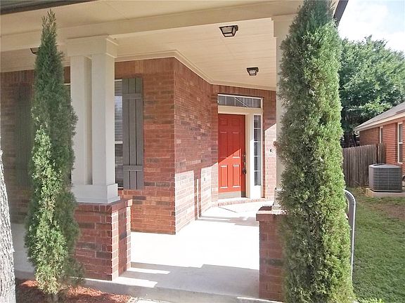 4th image of 411 Bayou Bend Dr