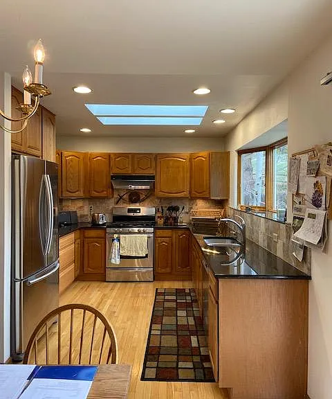 581 W Arrowhead St — Photo 13