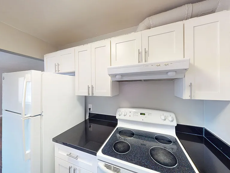 3502 Brookdale Ave — Photo 8