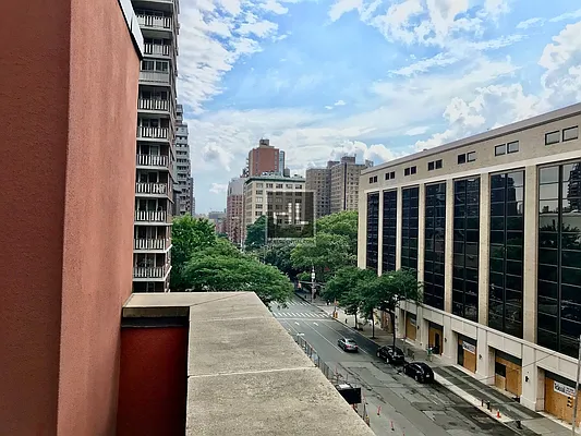 Rented by Highline Residential | media 21